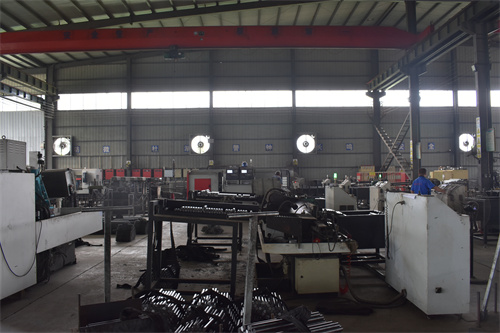 廠房場(chǎng)景